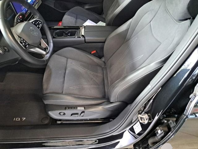 Volkswagen ID.7 (05/2024, ELECTRIC)