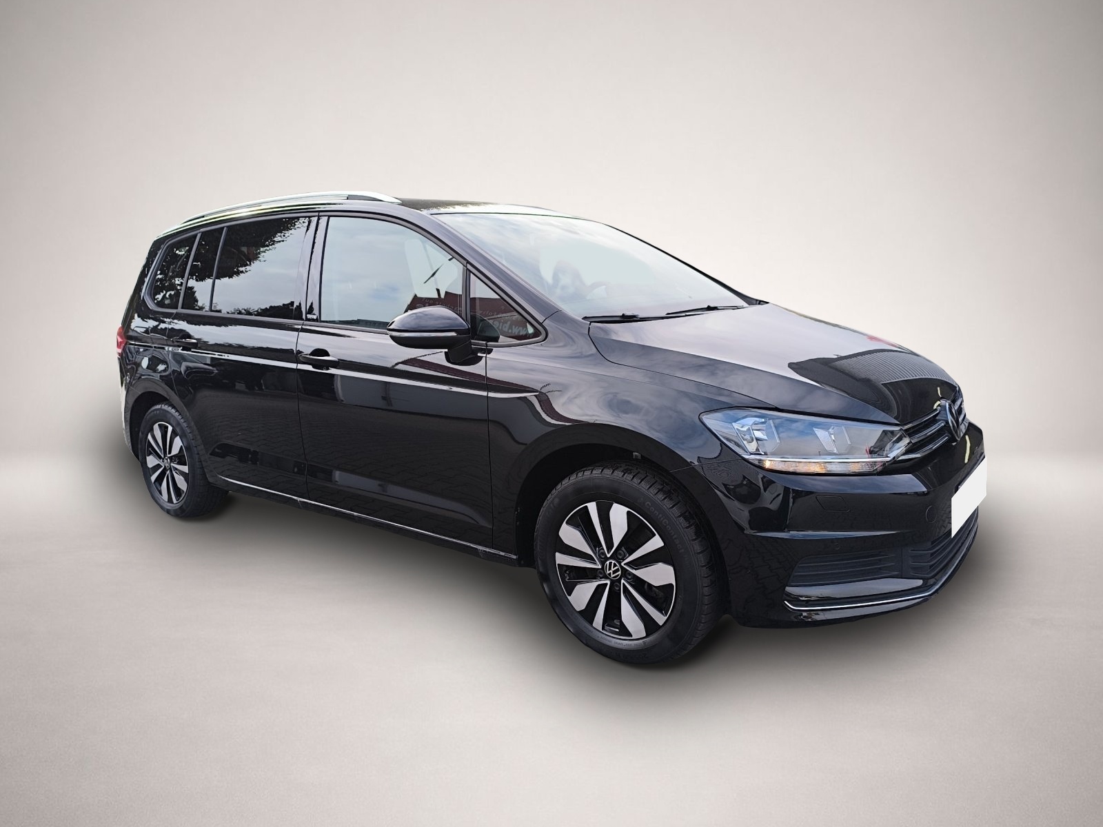 Volkswagen Touran (08/2024, Benzin)