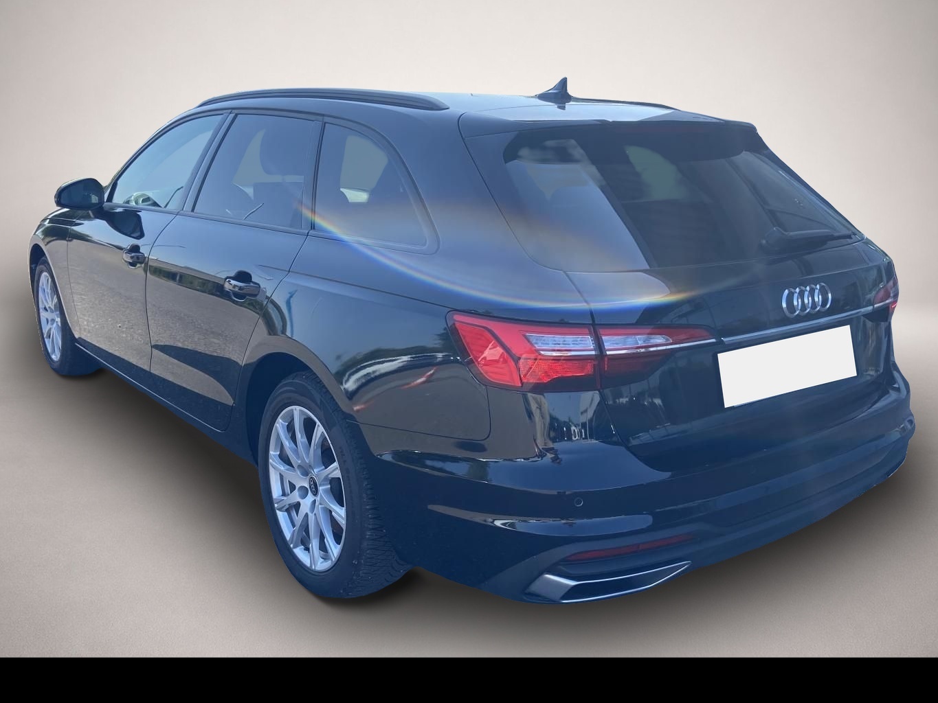 Audi A4 (08/2022, )