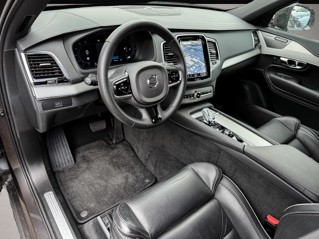 Volvo XC90 (01/2024, Diesel)