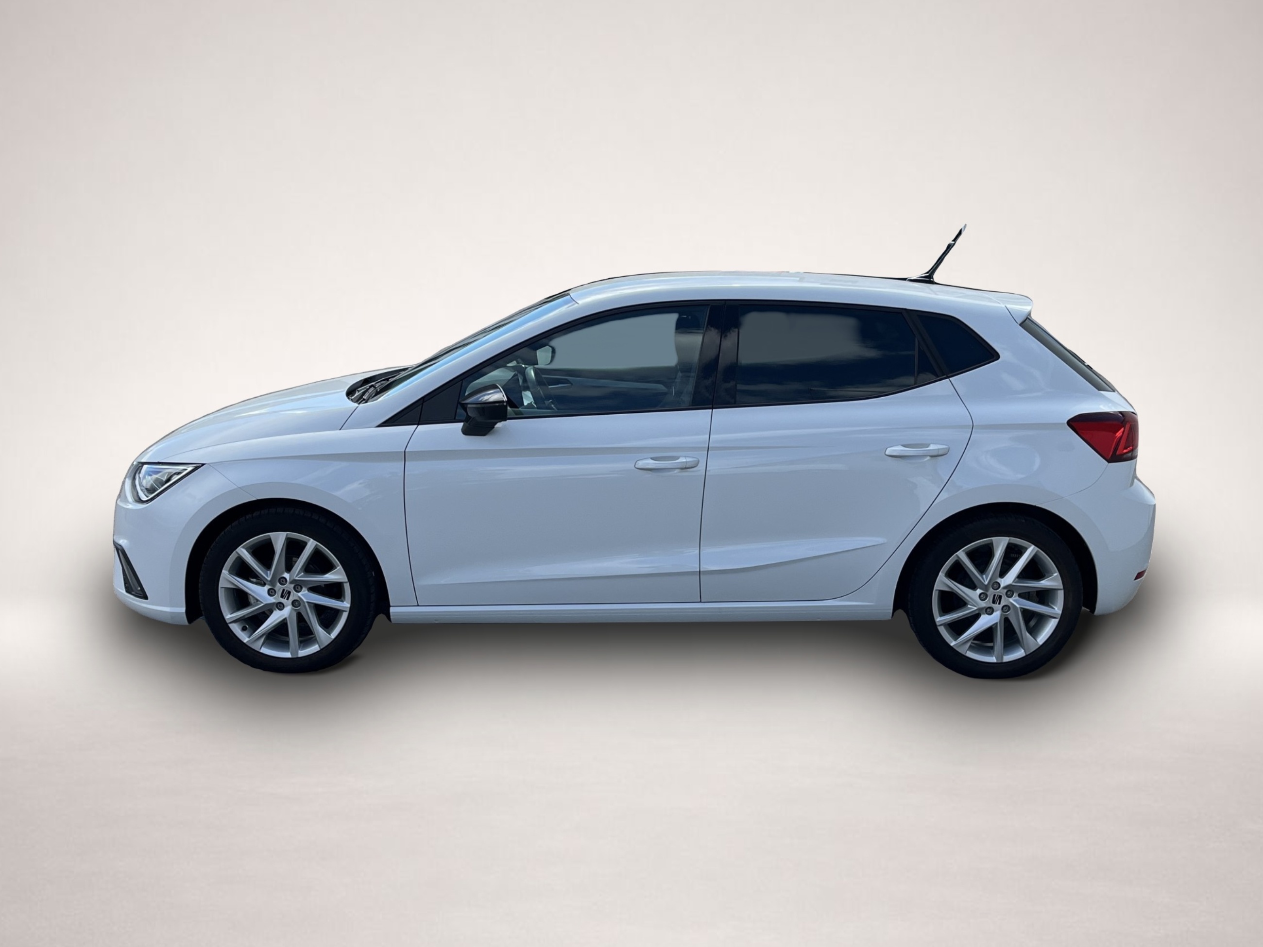 Seat Ibiza (03/2023, Benzin)