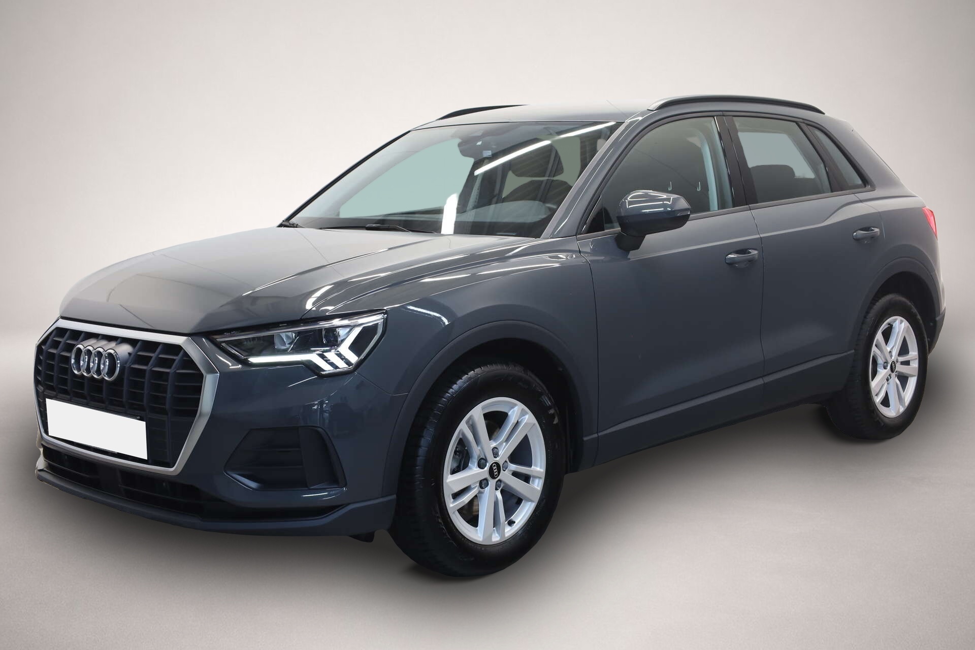 Audi Q3 (07/2025, Benzin)