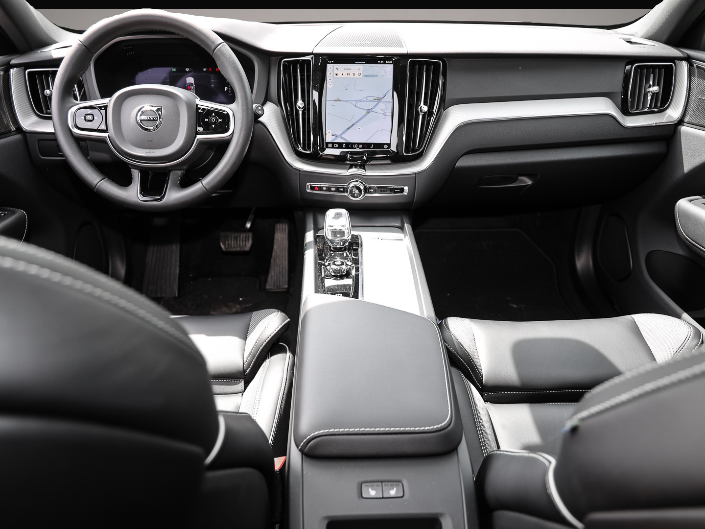 Volvo XC60 (12/2023, Hybrid (Benzin/Elektro))