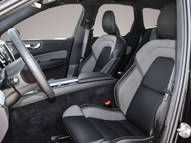 Volvo XC60 (01/2024, Hybrid (Benzin/Elektro))