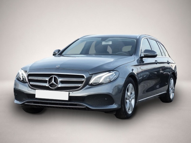 Mercedes-Benz E 200 (02/2018, Benzin)