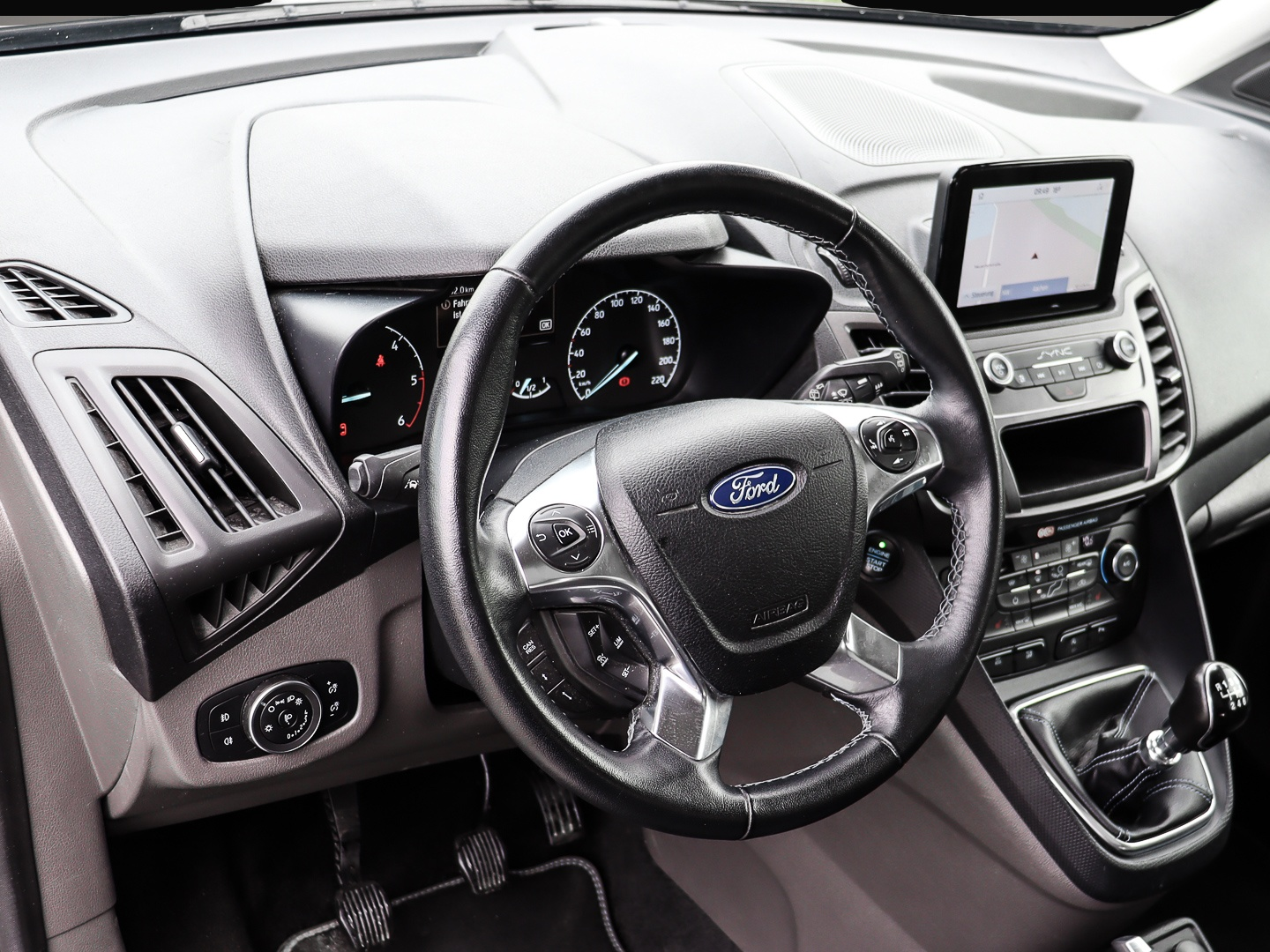 Ford Tourneo Connect (04/2022, Diesel)