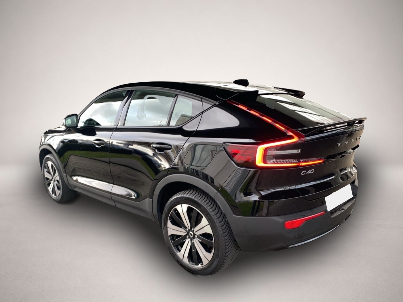 Volvo C40 (11/2022, ELECTRIC)