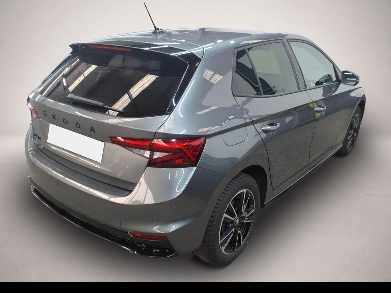Skoda Fabia (11/2025, Benzin)