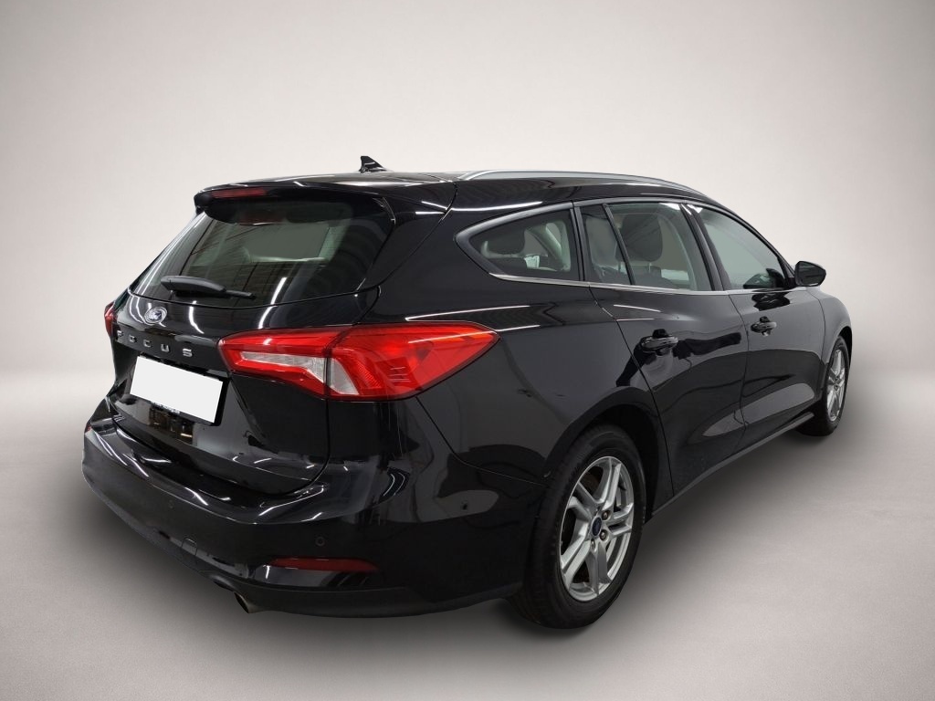 Ford Focus (04/2021, )