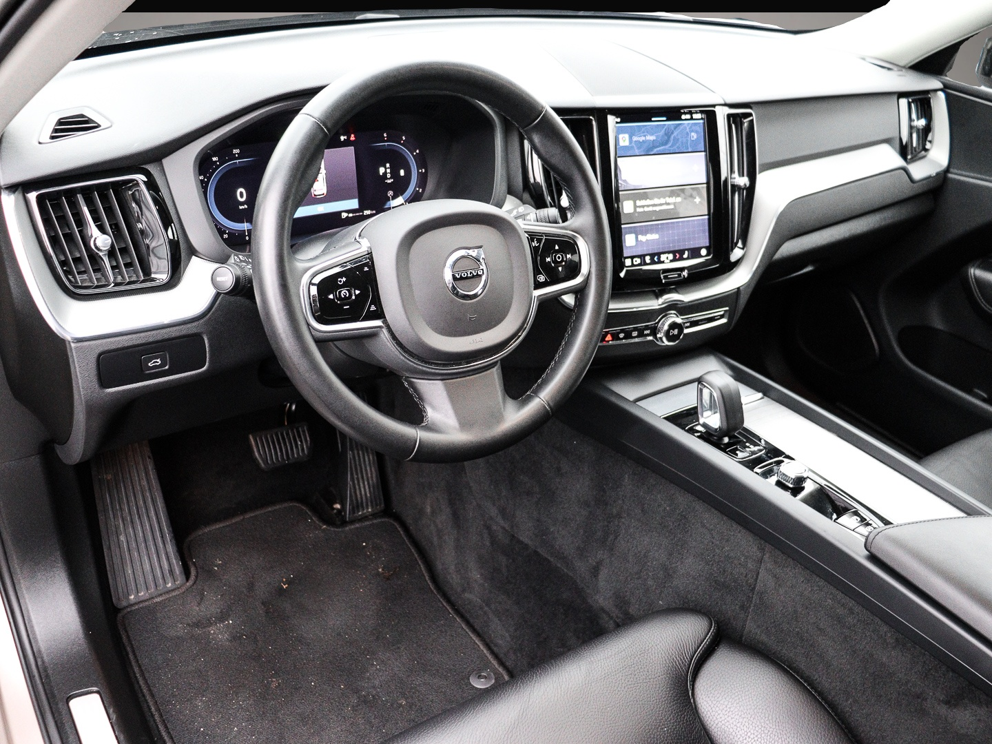 Volvo XC60 (01/2023, Diesel)