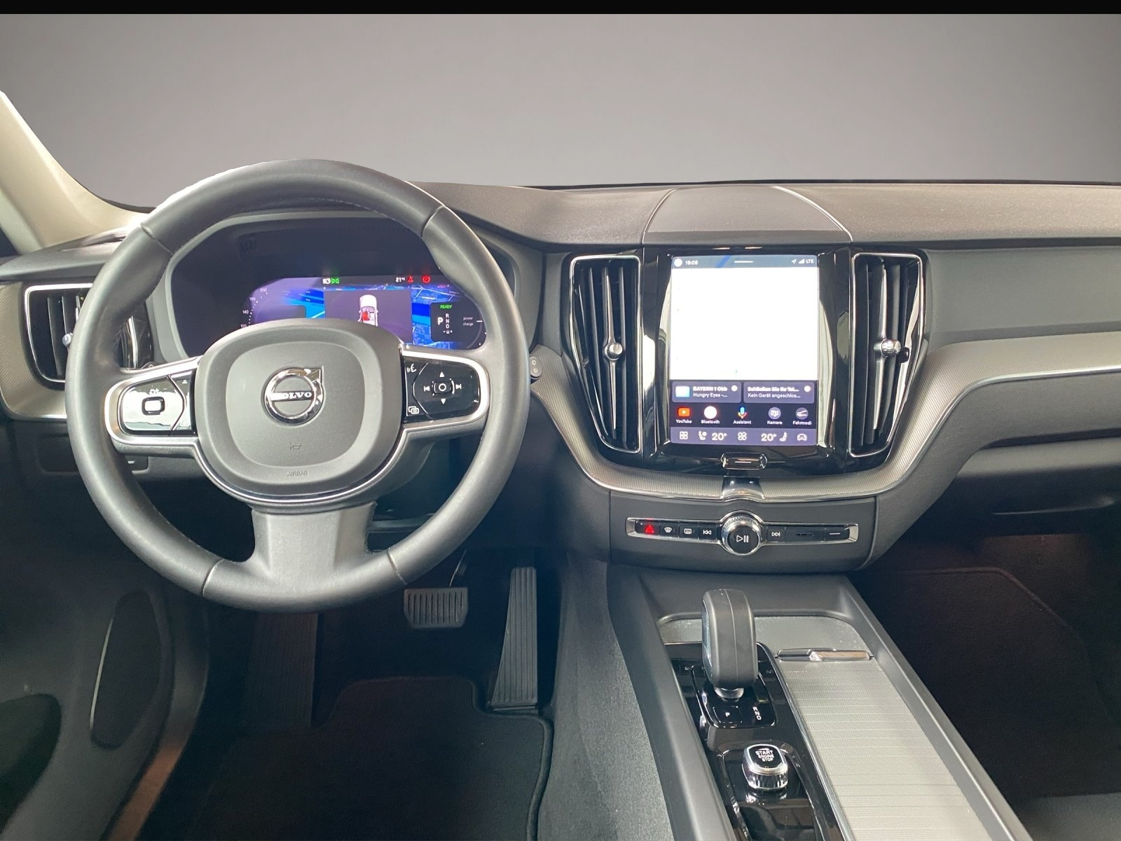 Volvo XC60 (06/2023, )