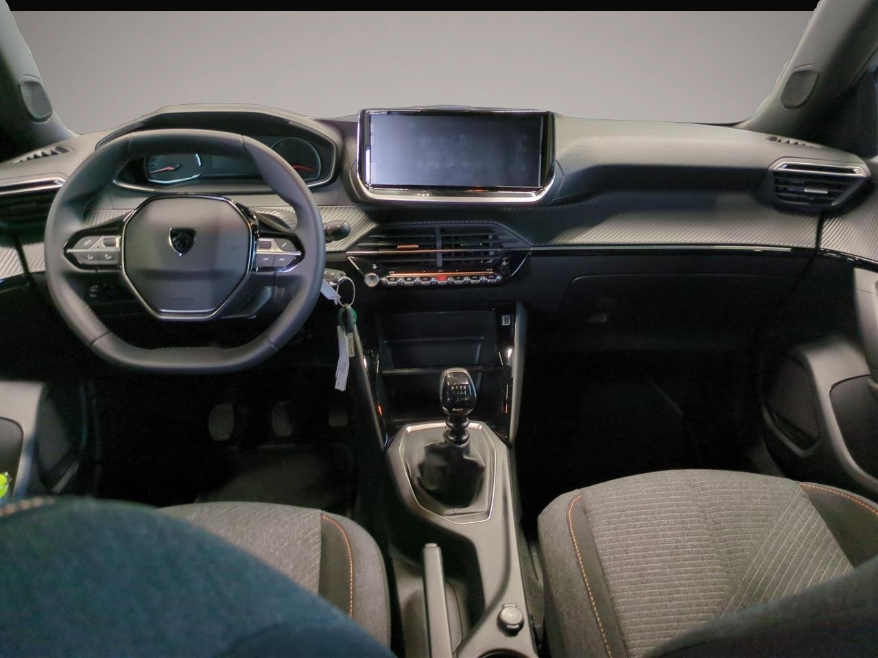 Peugeot 2008 (02/2025, Benzin)