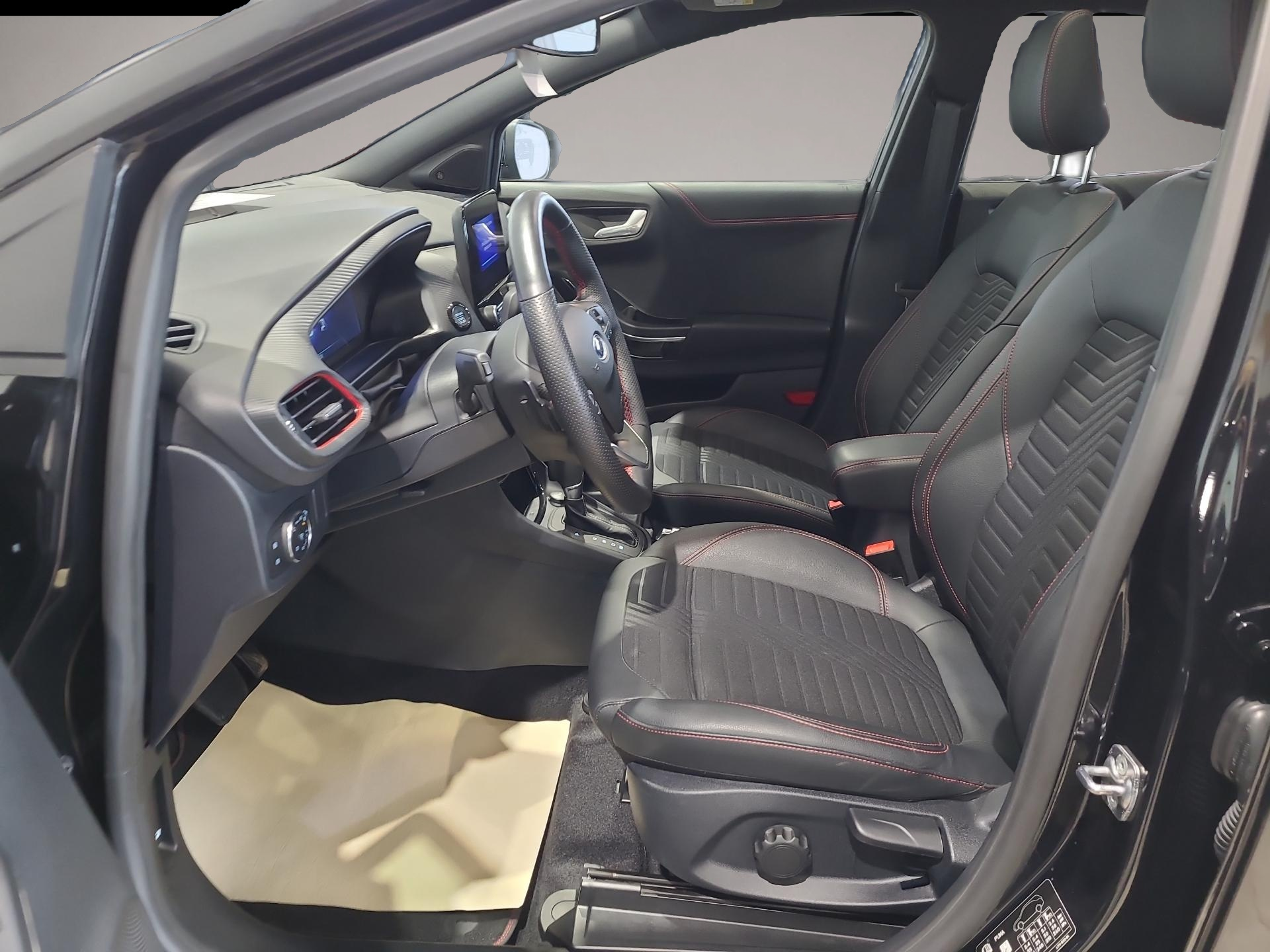 Ford Puma (01/2023, Benzin)