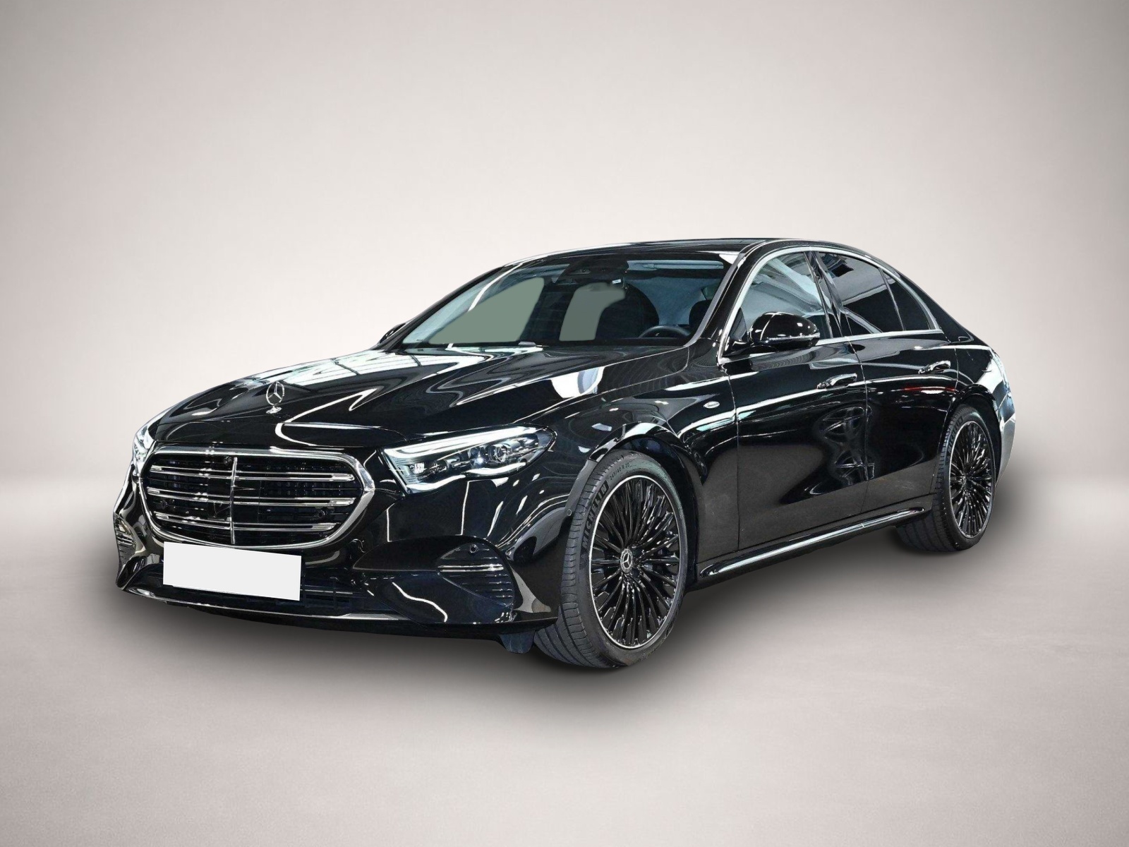 Mercedes-Benz E 300 (02/2025, Hybrid (Benzin/Elektro))