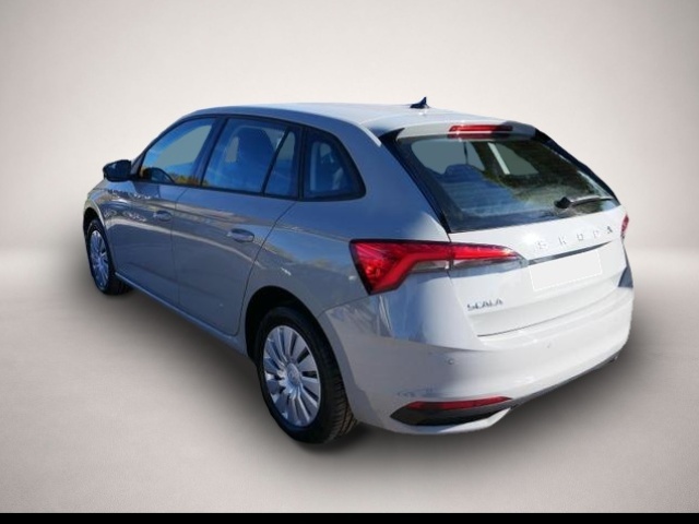 Skoda Scala (04/2026, Benzin)