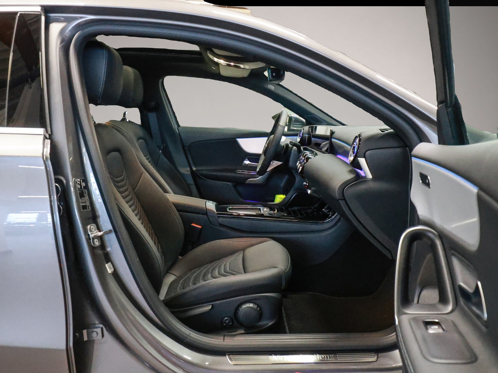 Mercedes-Benz A 220 (02/2026, Diesel)