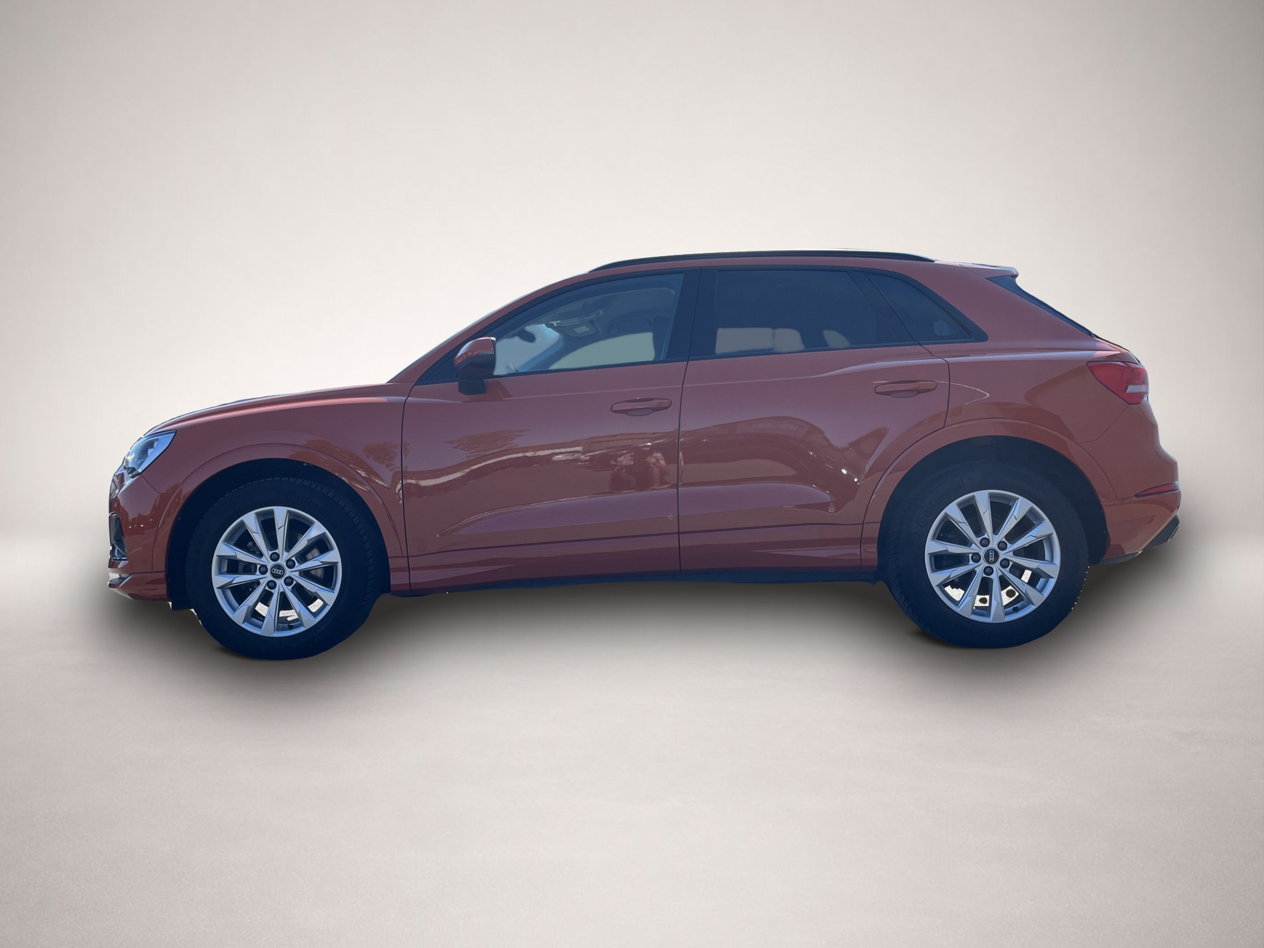 Audi Q3 (01/2023, Benzin)