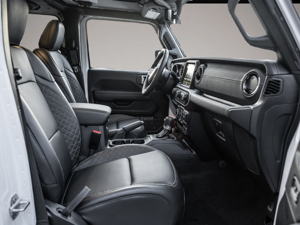 Jeep Wrangler (12/2022, Hybrid (Benzin/Elektro))