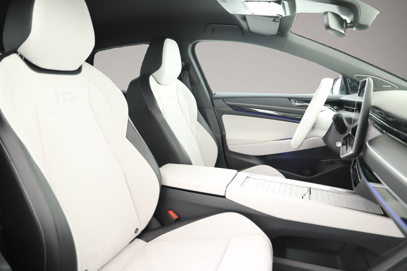 Volkswagen ID.7 (08/2025, ELECTRIC)