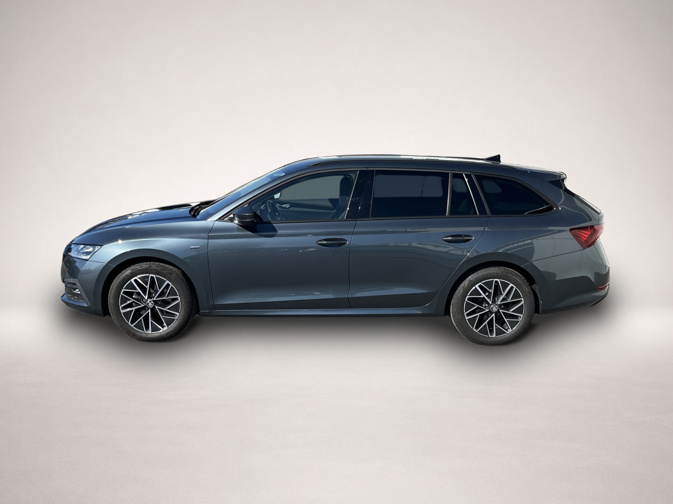 Skoda Octavia (04/2022, Benzin)