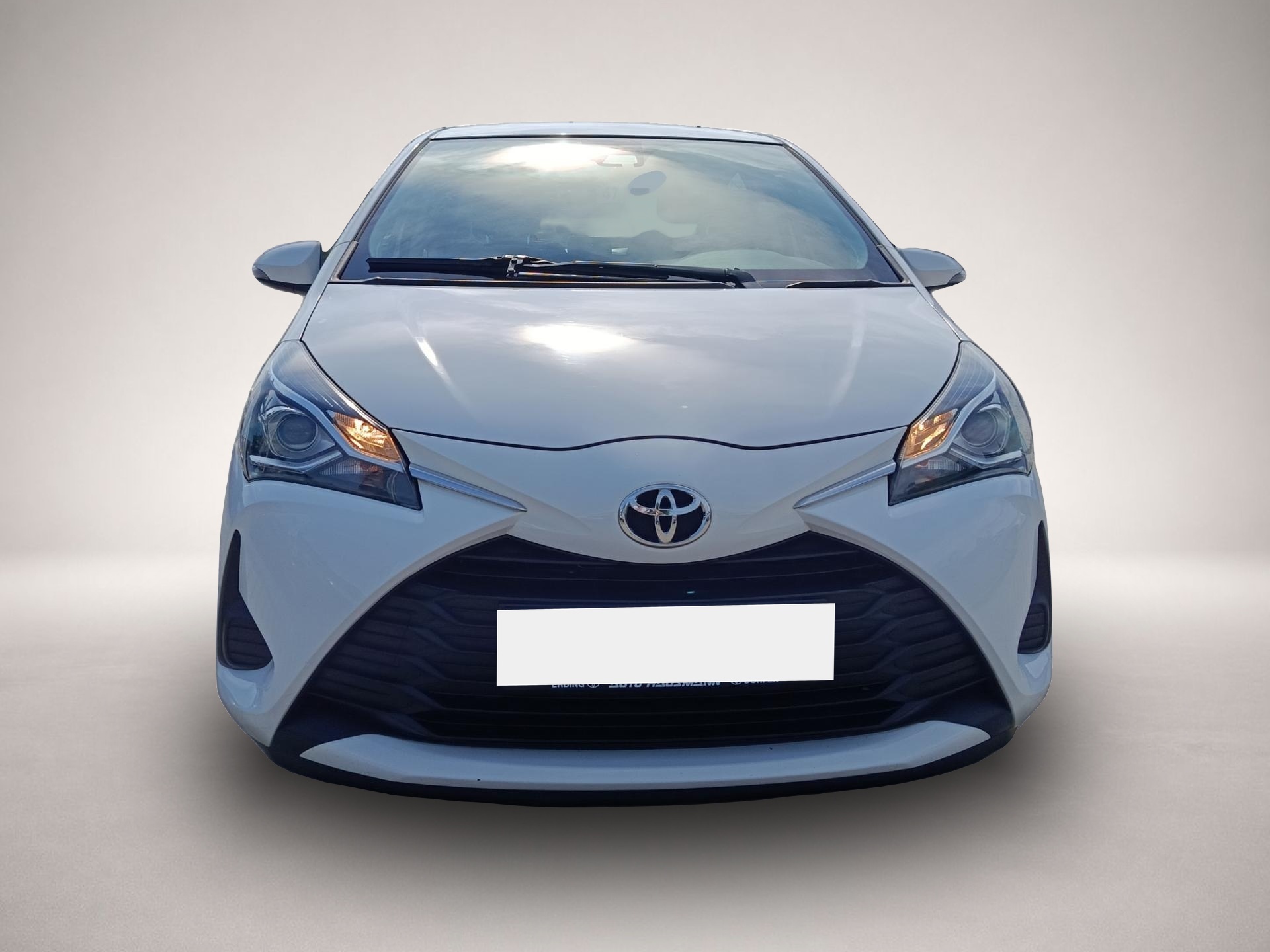 Toyota Yaris (10/2019, Benzin)