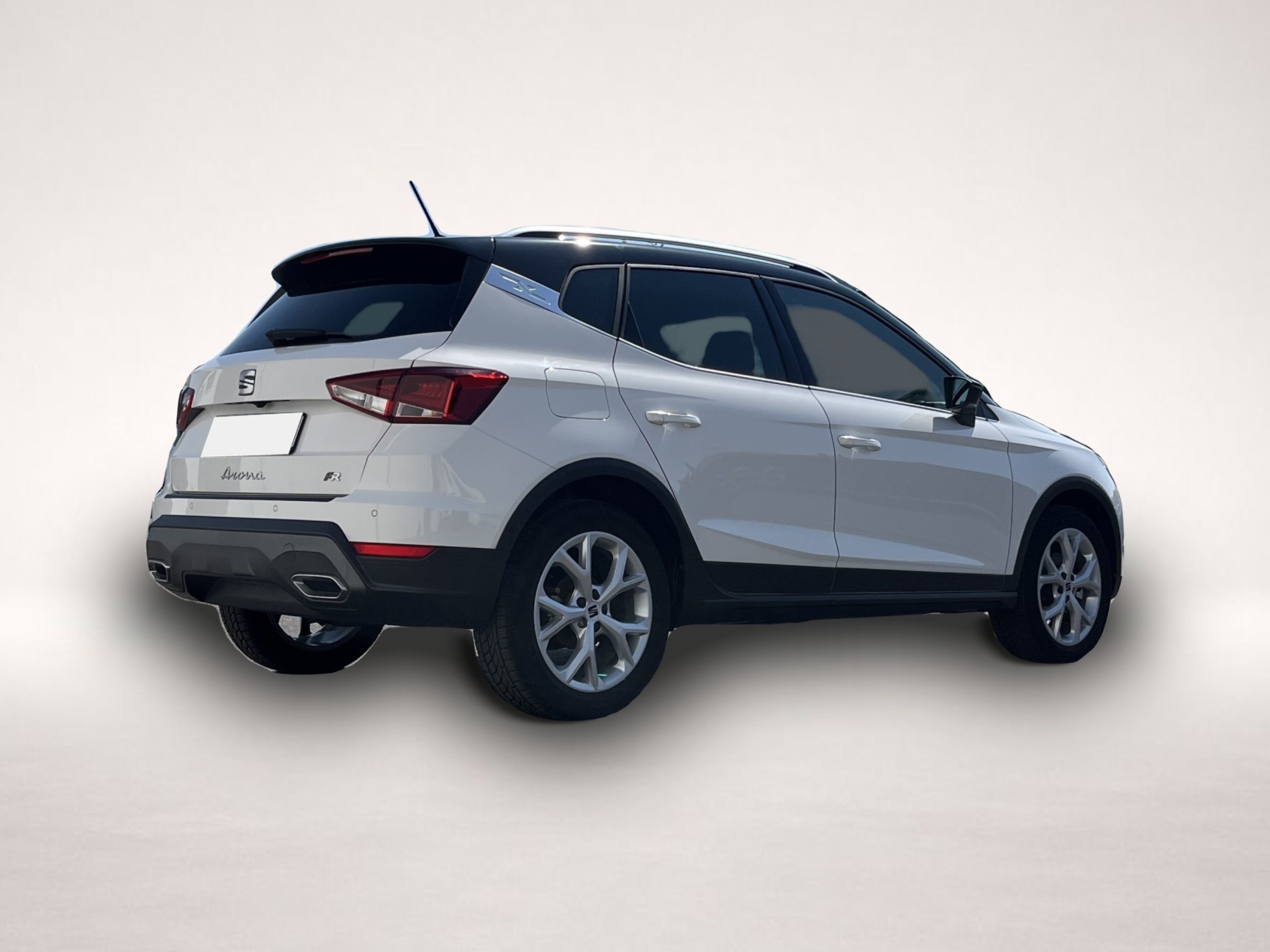 Seat Arona (04/2022, Benzin)