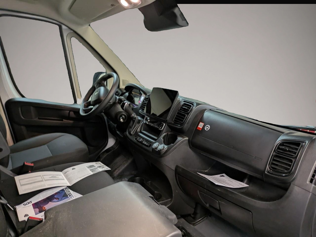 Peugeot Boxer (05/2025, )