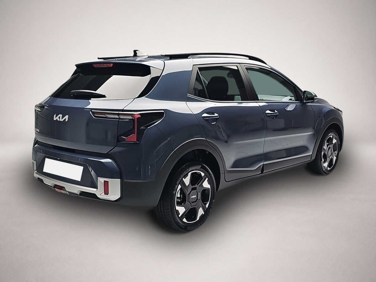 Kia Stonic, image 2 of 4