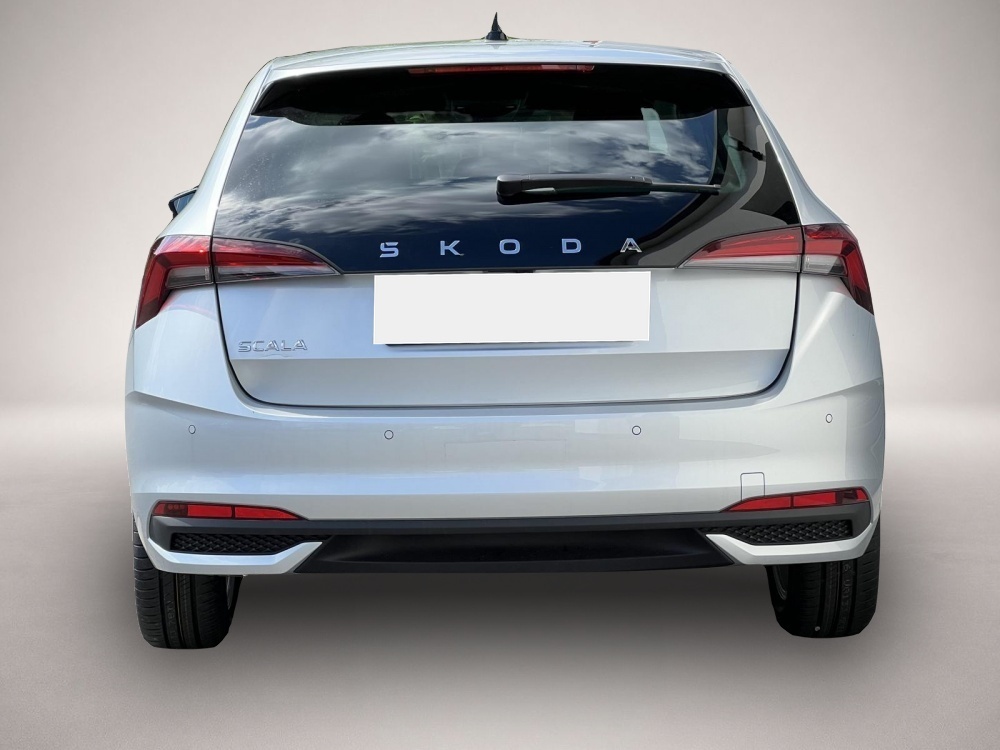 Skoda Scala (, Benzin)
