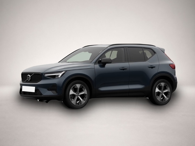 Volvo XC40 (05/2026, Benzin)