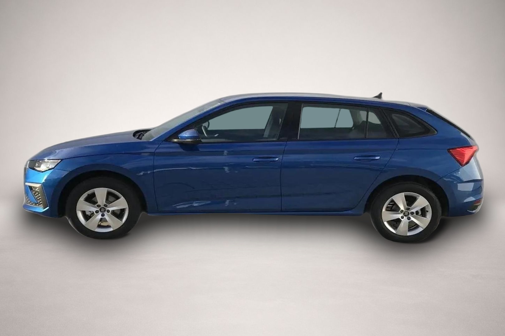 Skoda Scala (, Benzin)
