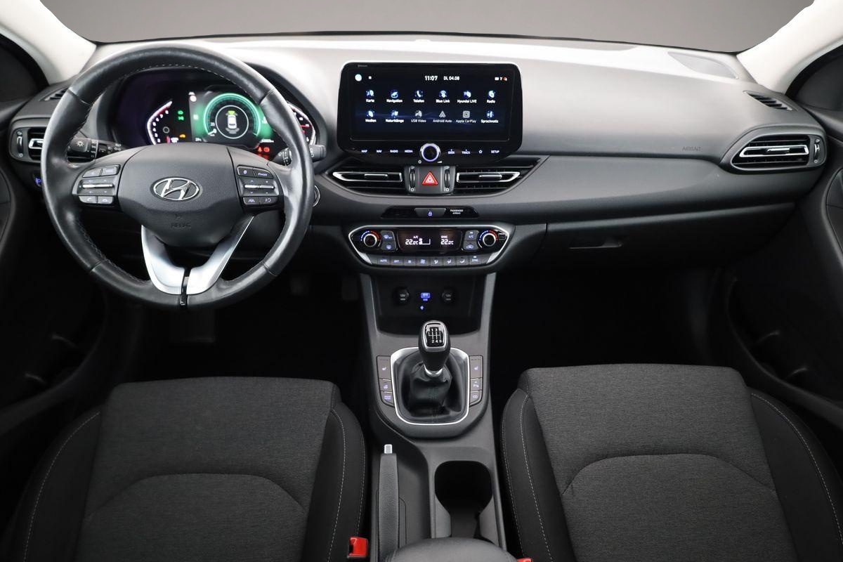Hyundai i30 (11/2021, Benzin)