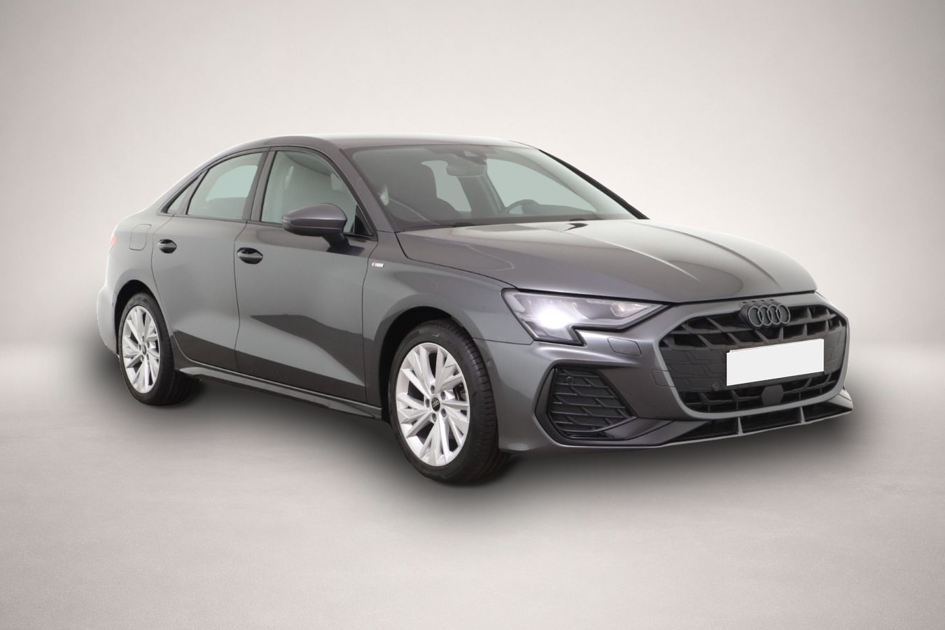 Audi A3 (09/2025, Benzin)