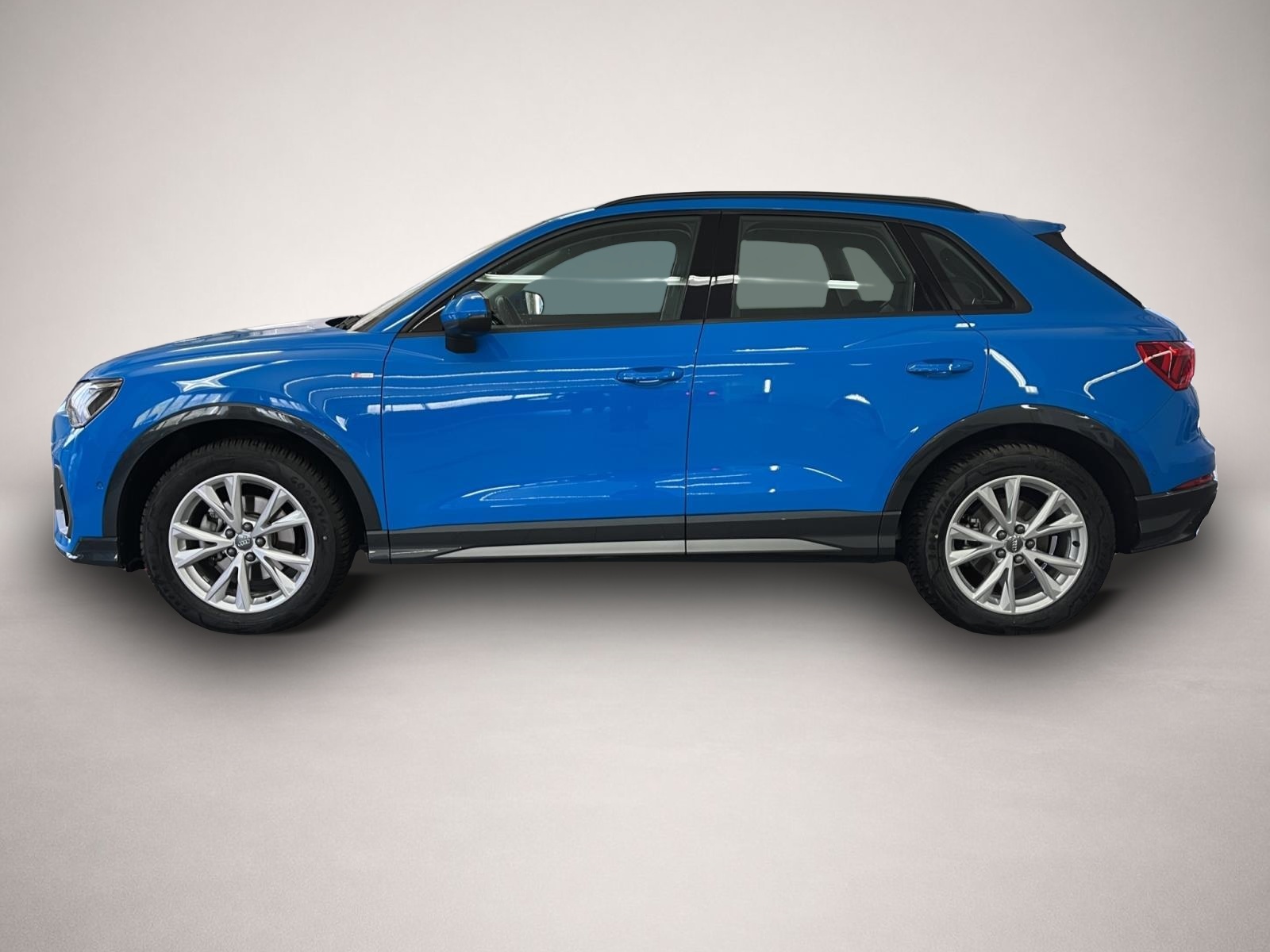Audi Q3 (08/2020, Benzin)