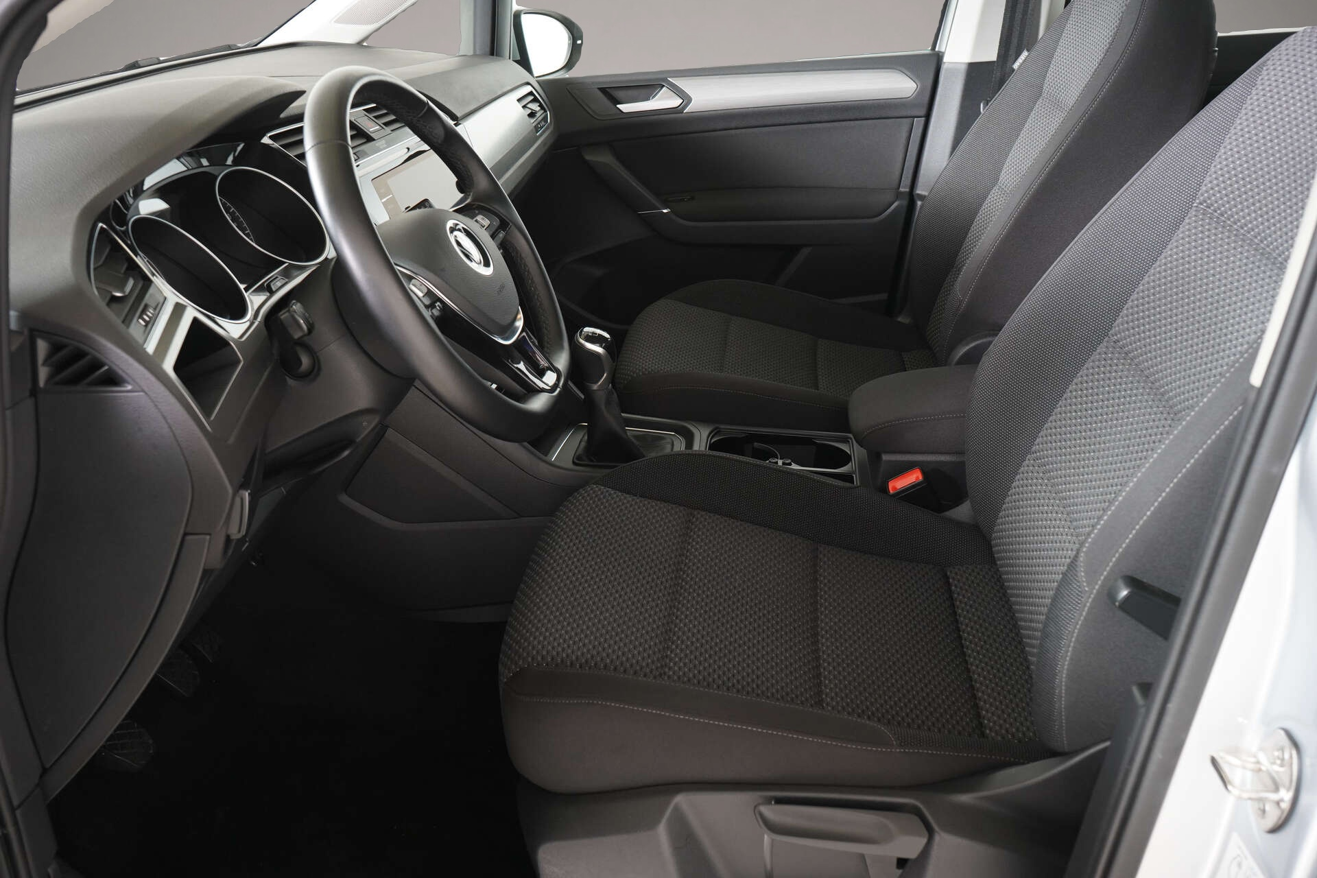 Volkswagen Touran (07/2021, Benzin)