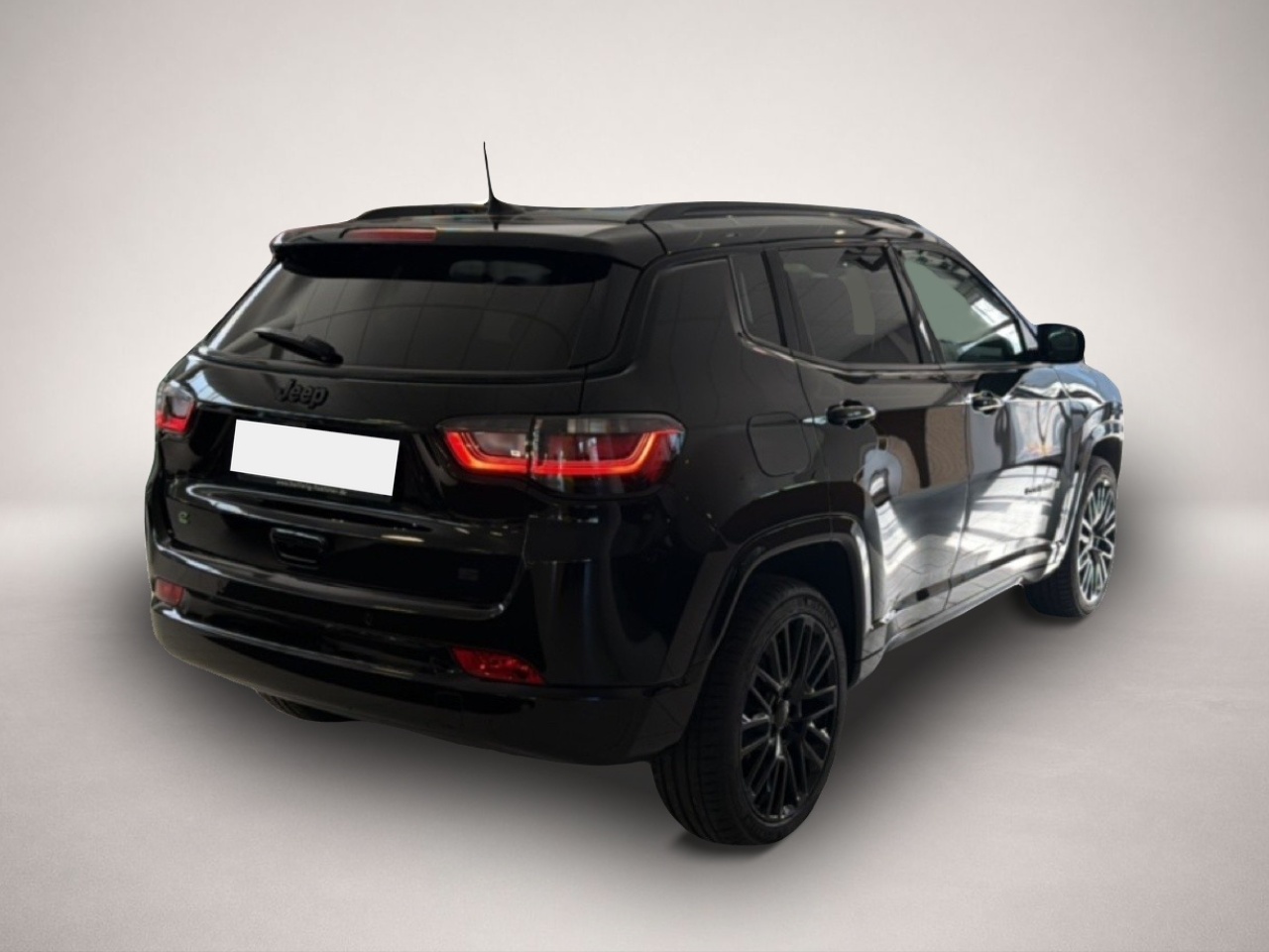 Jeep Compass (01/2024, Benzin)