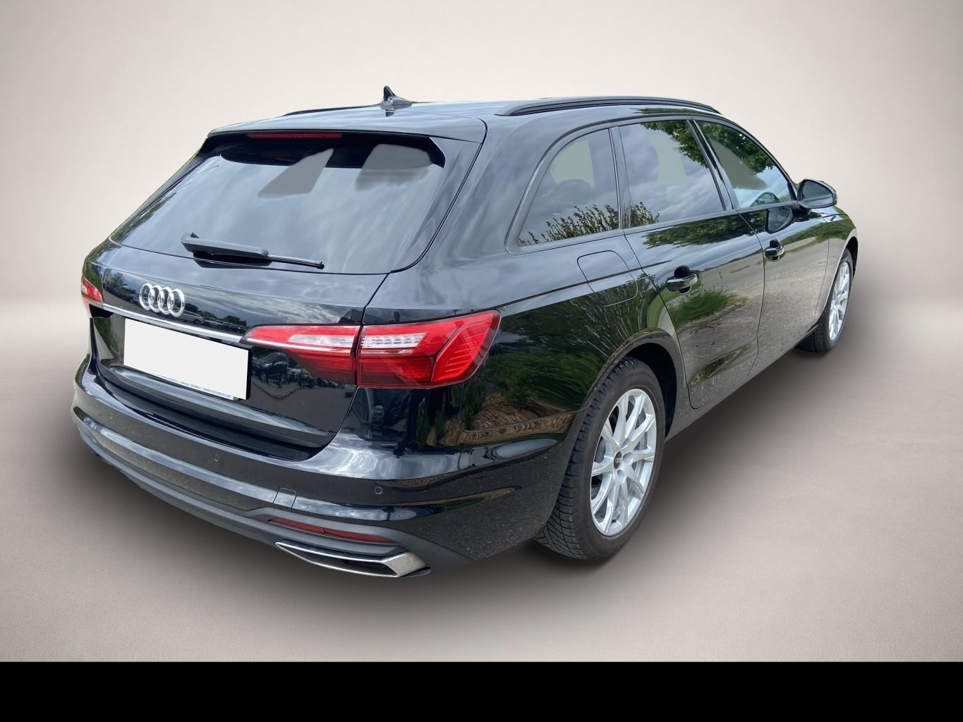 Audi A4 (05/2022, )