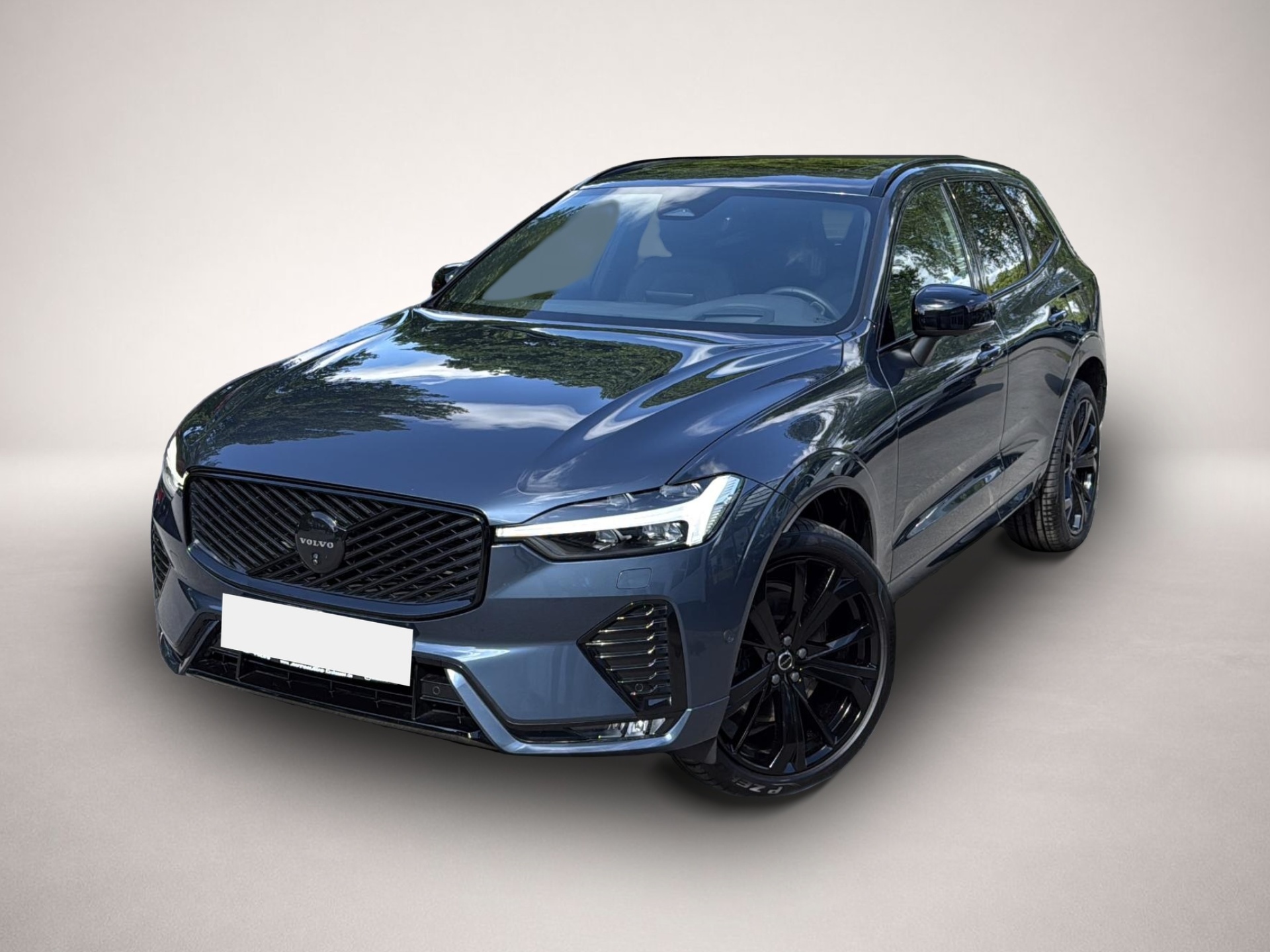 Volvo XC60 (09/2025, Benzin)