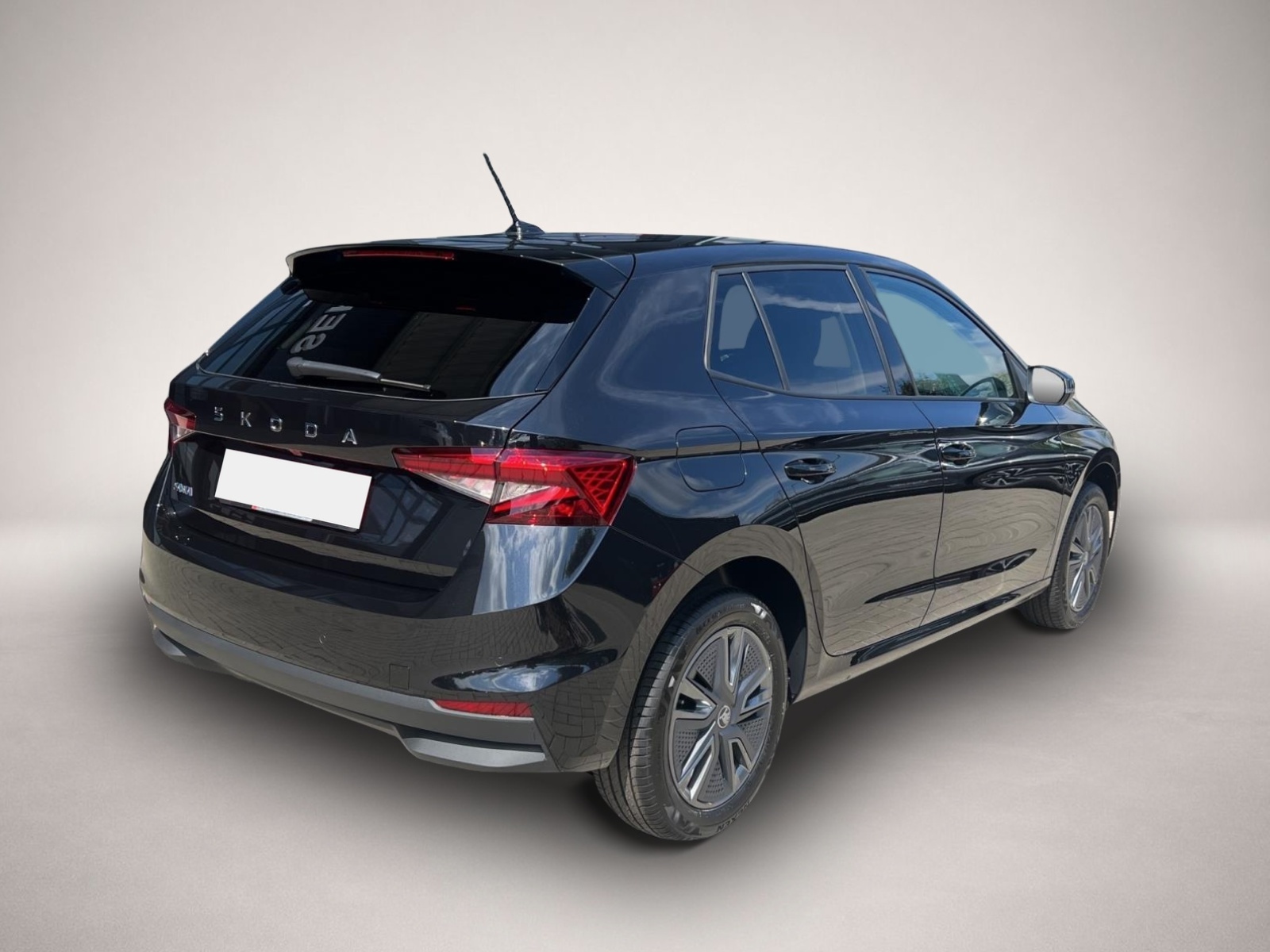 Skoda Fabia (, Benzin)