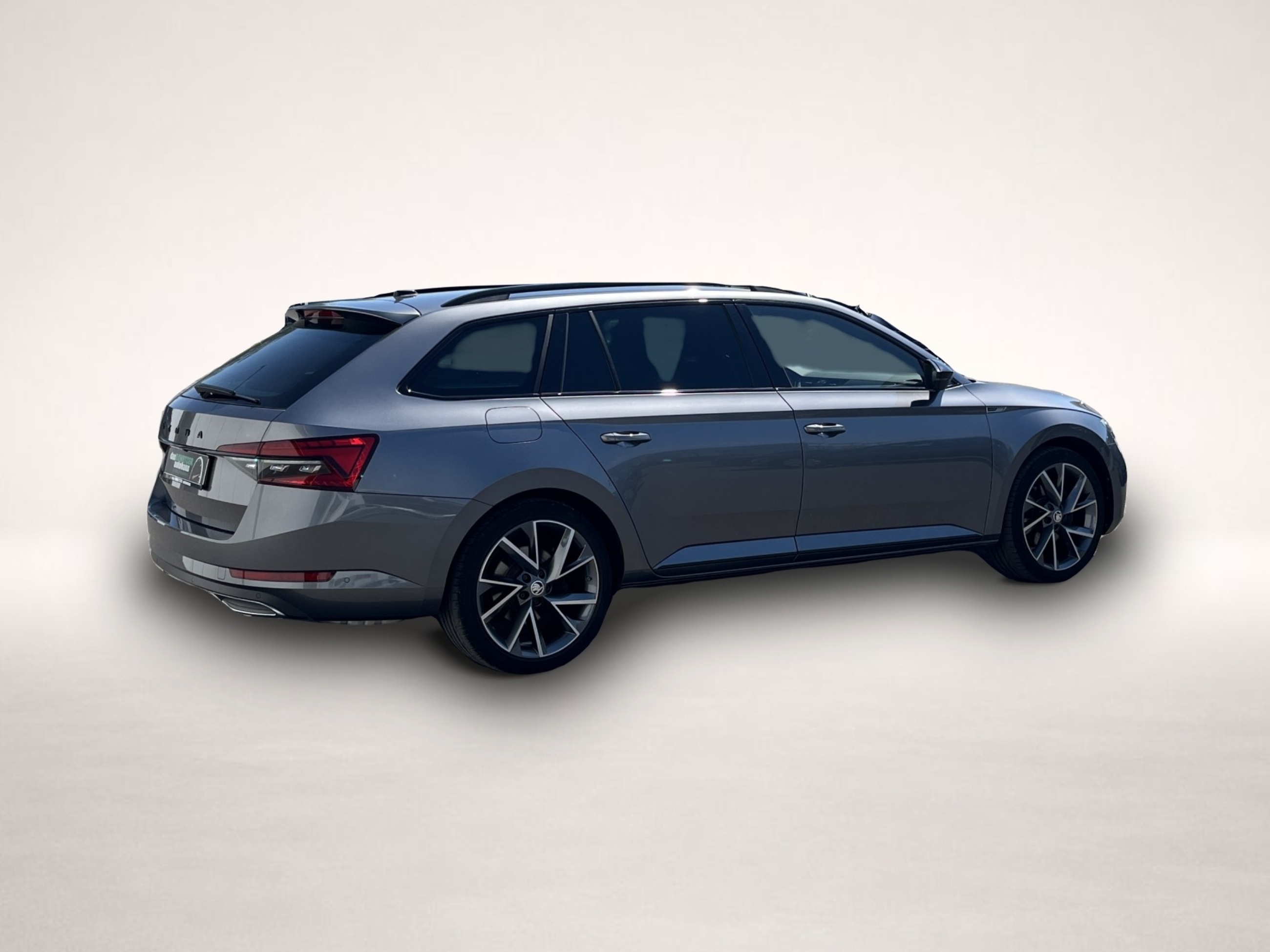 Skoda Superb (04/2023, )
