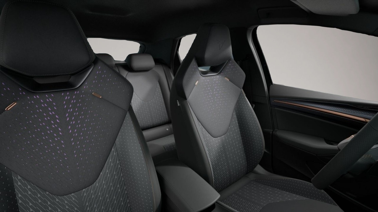 Cupra Raval (07/2026, ELECTRIC)
