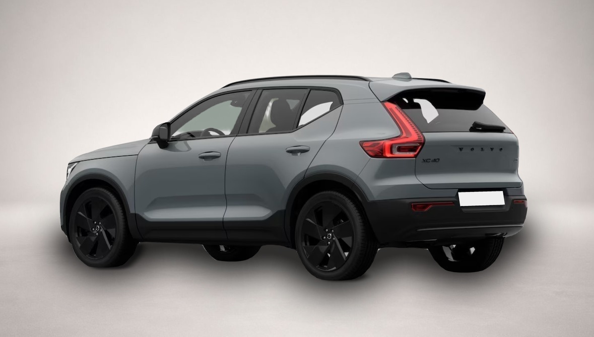 Volvo XC40 (01/2026, Benzin)