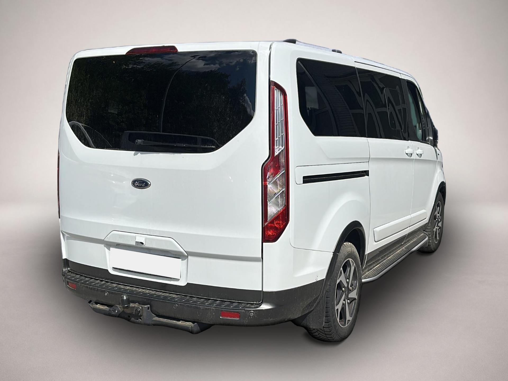 Ford Tourneo Custom (02/2022, Diesel)