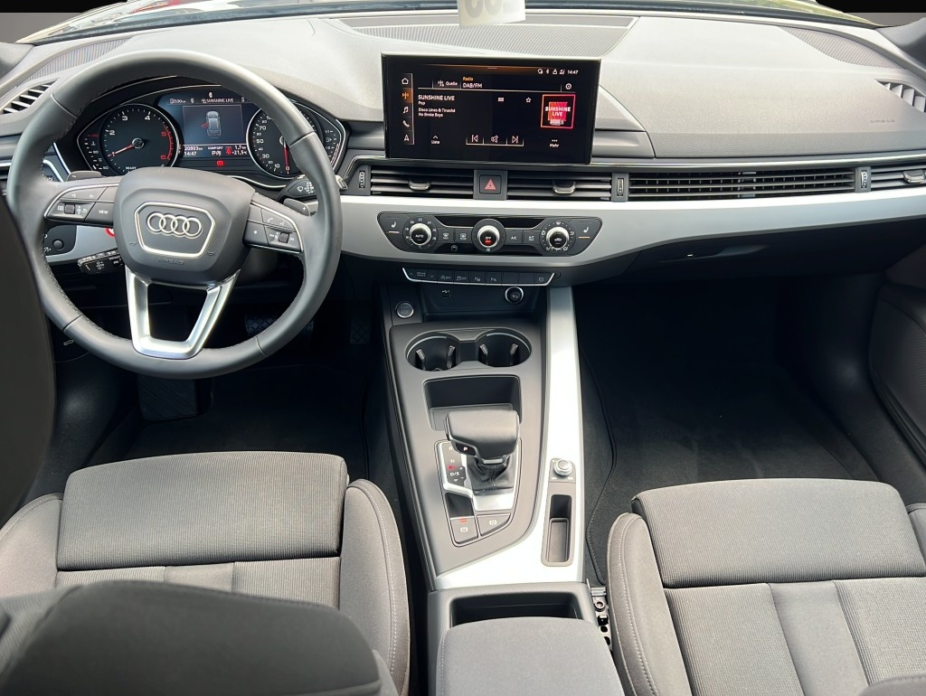 Audi A4 (11/2023, Diesel)
