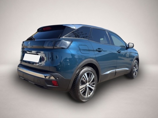 Peugeot 3008 (12/2023, Benzin)
