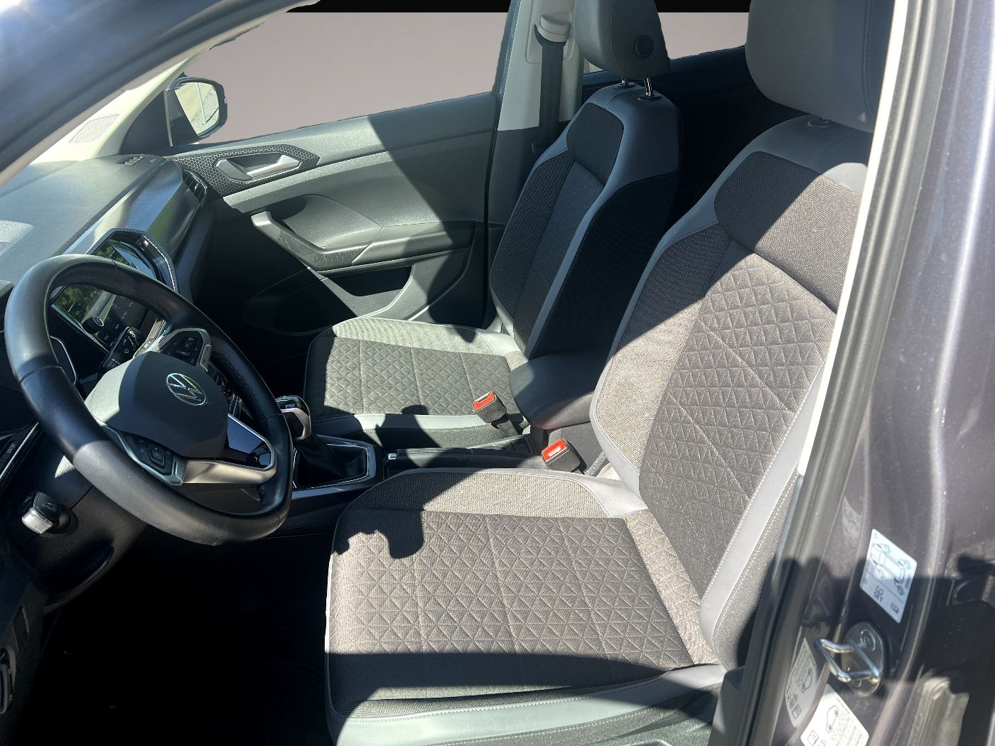 Volkswagen T-Cross (02/2022, Benzin)