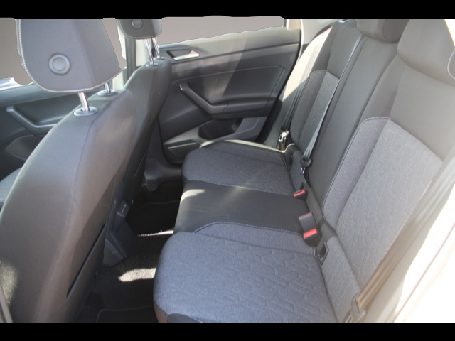 Volkswagen Polo (04/2024, )