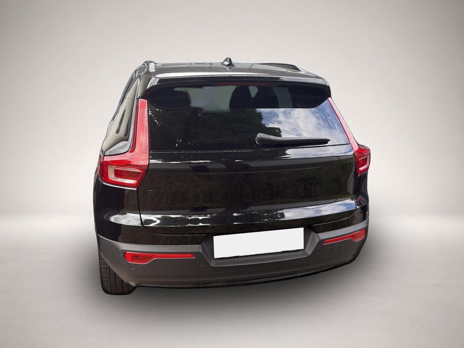 Volvo EX40 (02/2025, ELECTRIC)