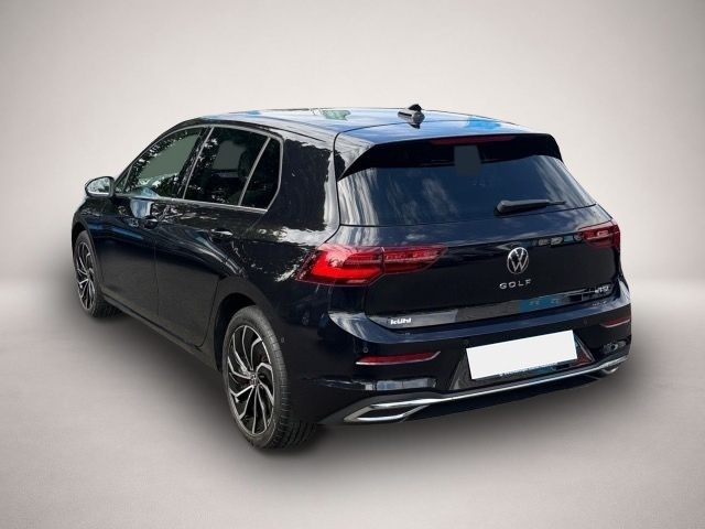 Volkswagen Golf (03/2021, Benzin)