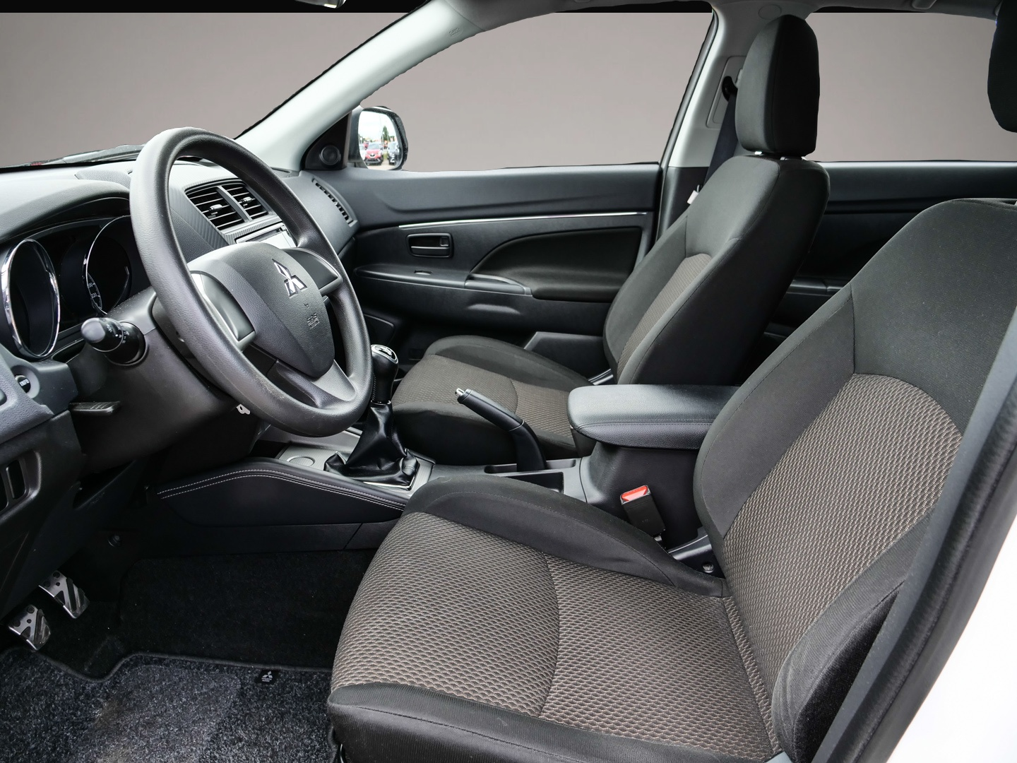 Mitsubishi ASX (01/2020, Benzin)